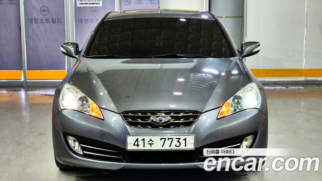 Hyundai Genesis 2010 — photo 2