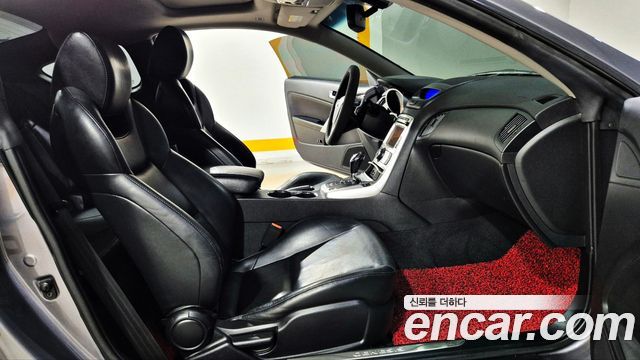 Hyundai Genesis 2010 — photo 15