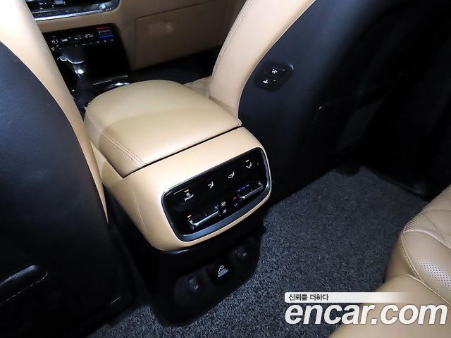 Kia Mohave 2021 — photo 16