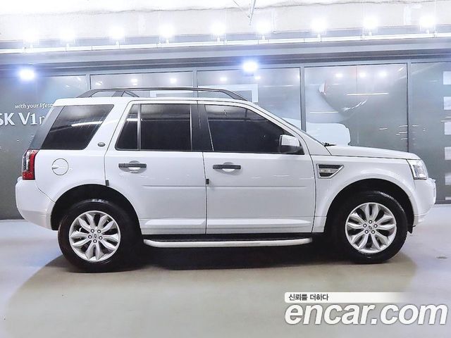 Land Rover Freelander 2012 — photo 3