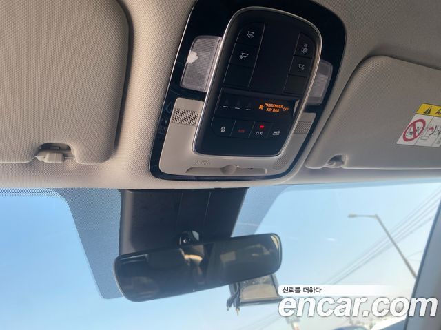 Hyundai Santafe 2021 — photo 12