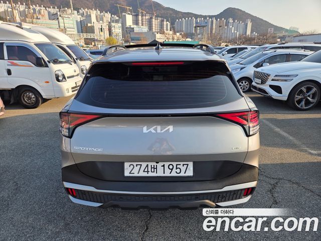 Kia Sportage 2023 — photo 3