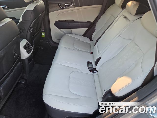 Kia Sportage 2023 — photo 8