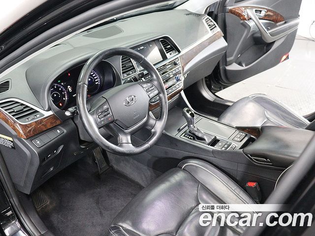 Hyundai Aslan 2015 — photo 11