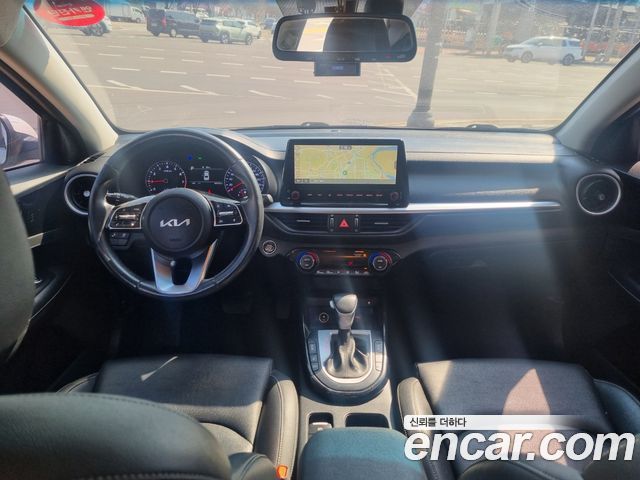 Kia K3 2022 — photo 7
