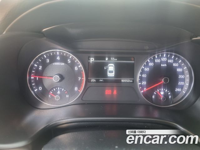 Kia K3 2022 — photo 8
