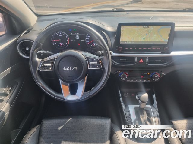 Kia K3 2022 — photo 15
