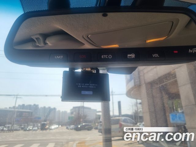 Kia K3 2022 — photo 19
