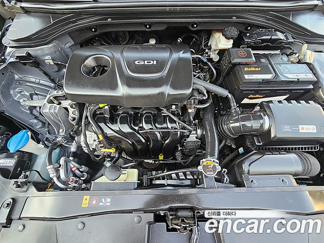 Hyundai AVANTE 2017 — photo 6