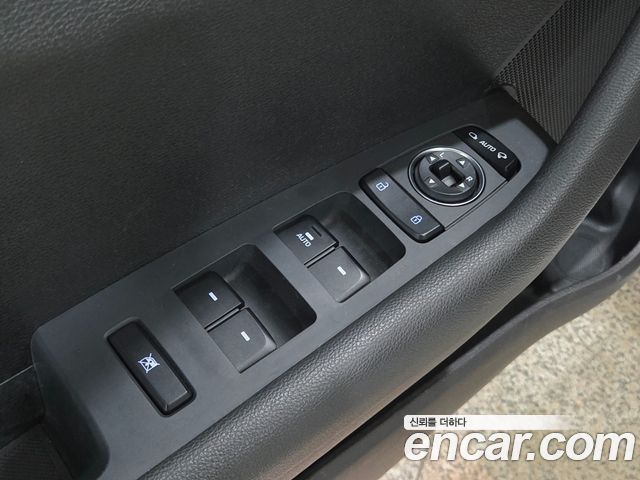 Hyundai Sonata 2017 — photo 16