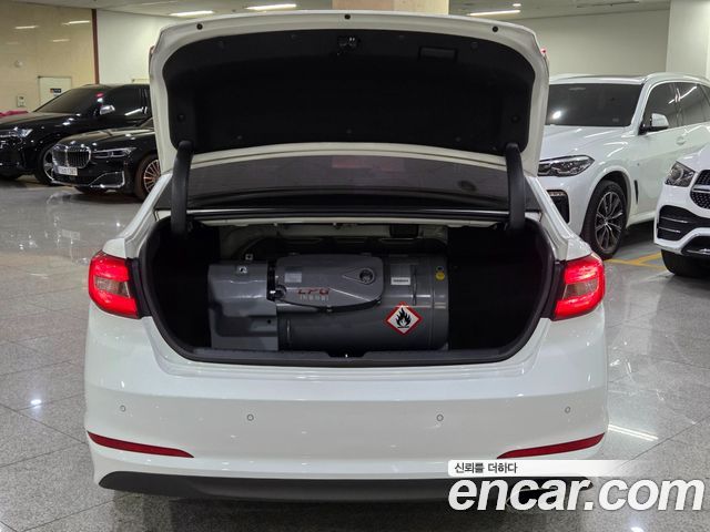 Hyundai Sonata 2017 — photo 19