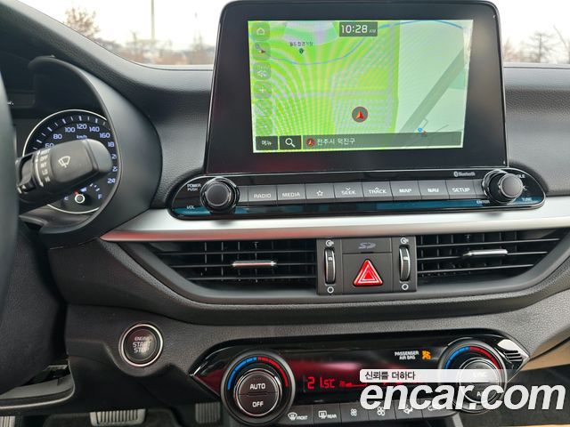 Kia K3 2019 — photo 15