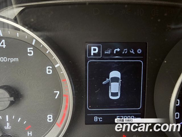 Hyundai AVANTE 2018 — photo 5