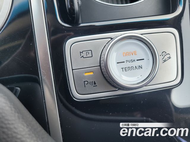 Genesis GV80 2020 — photo 12
