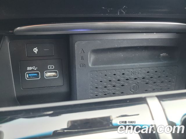 Genesis GV80 2020 — photo 14