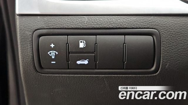 Hyundai Genesis 2014 — photo 14