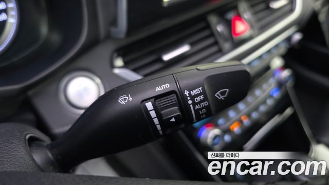 Hyundai Grandeur 2018 — photo 15