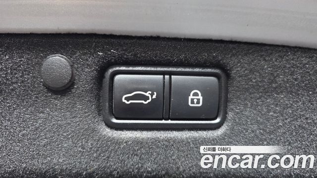 Hyundai Grandeur 2018 — photo 20