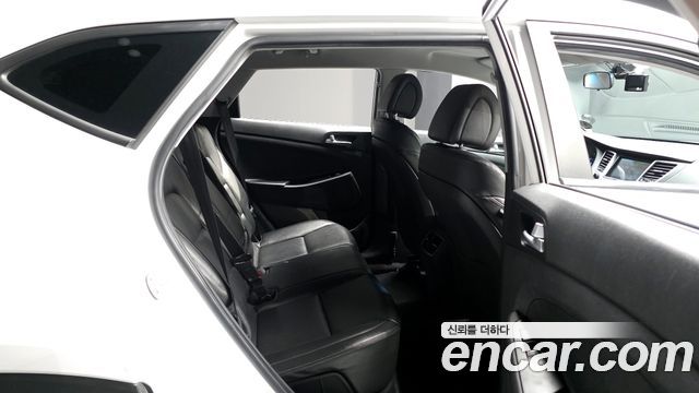 Hyundai Tucson 2017 — photo 12