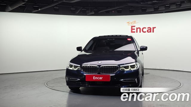 BMW 5-Series 2020 — photo 3