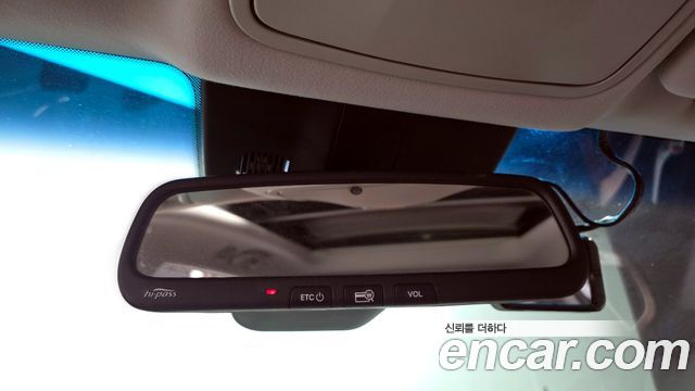 Hyundai Santafe 2017 — photo 17