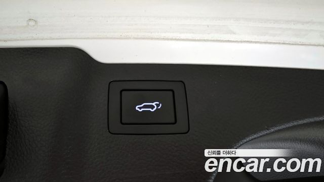 Hyundai Santafe 2017 — photo 19
