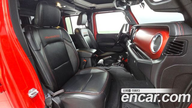 Jeep Gladiator 2021 — photo 11