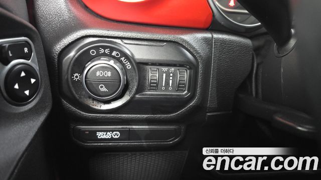 Jeep Gladiator 2021 — photo 17