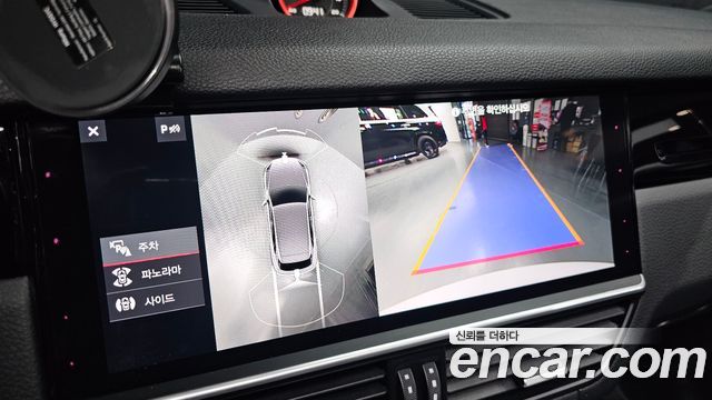 Porsche Cayenne 2019 — photo 15