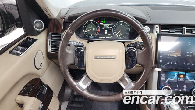 Land Rover Range Rover 2015 — photo 13