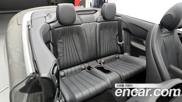 Mercedes-Benz E-Class 2021 — photo 12
