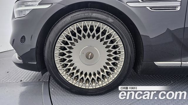 Genesis G90 2019 — photo 5