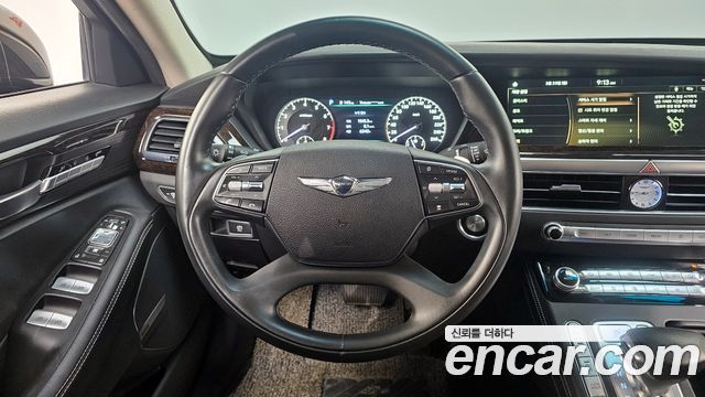 Genesis G90 2019 — photo 14