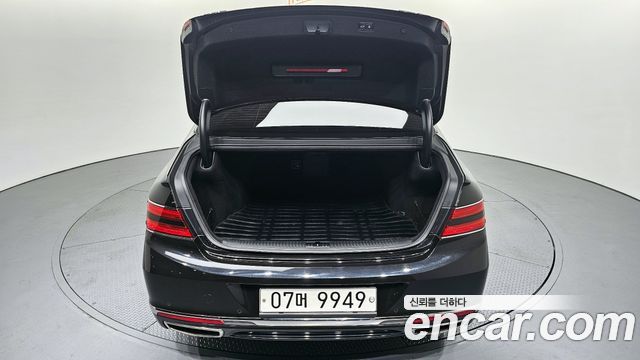 Genesis G90 2019 — photo 20