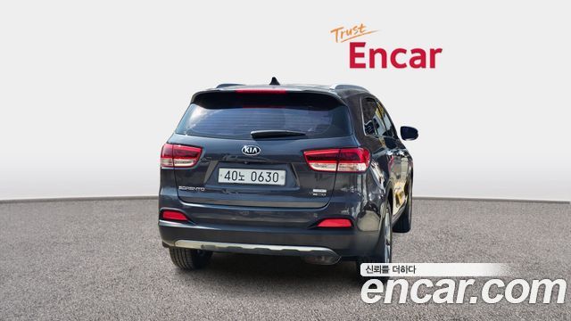Kia Sorento 2016 — photo 4