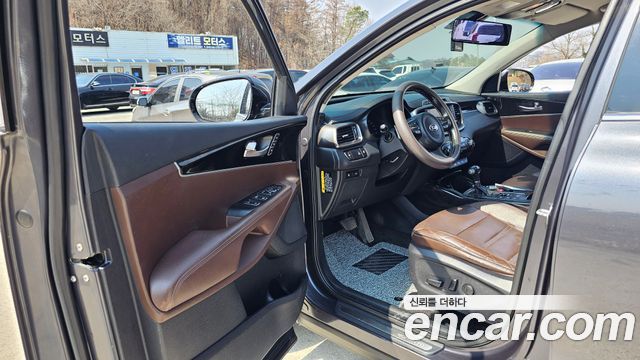 Kia Sorento 2016 — photo 10