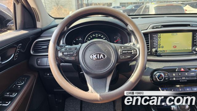 Kia Sorento 2016 — photo 15