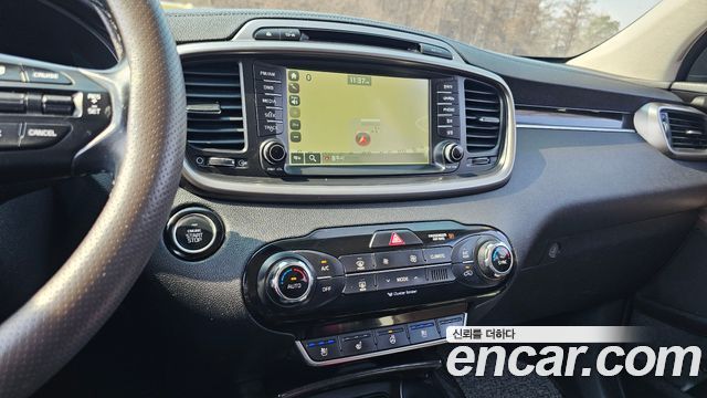 Kia Sorento 2016 — photo 16