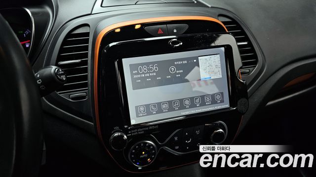 Renault Korea QM3 2018 — photo 14