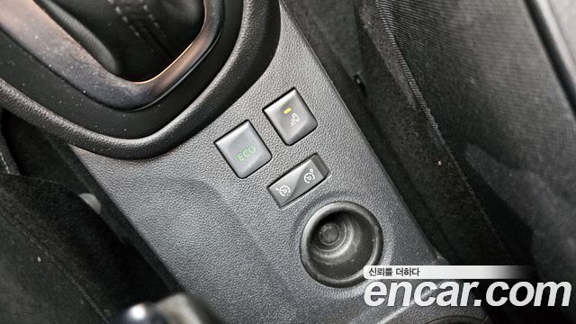 Renault Korea QM3 2018 — photo 17