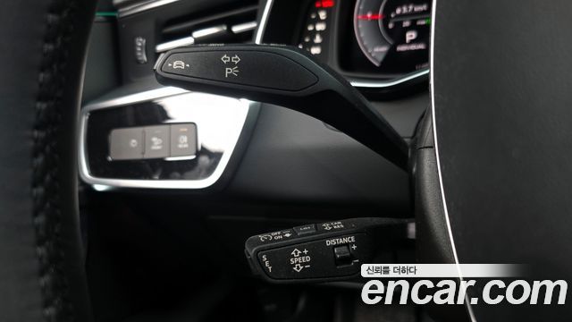 Audi A6 2023 — photo 18