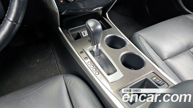 Nissan Altima 2014 — photo 9