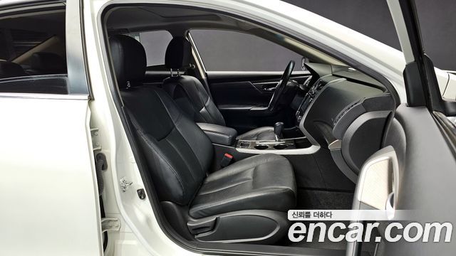 Nissan Altima 2014 — photo 10