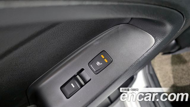 Kia K3 2015 — photo 18