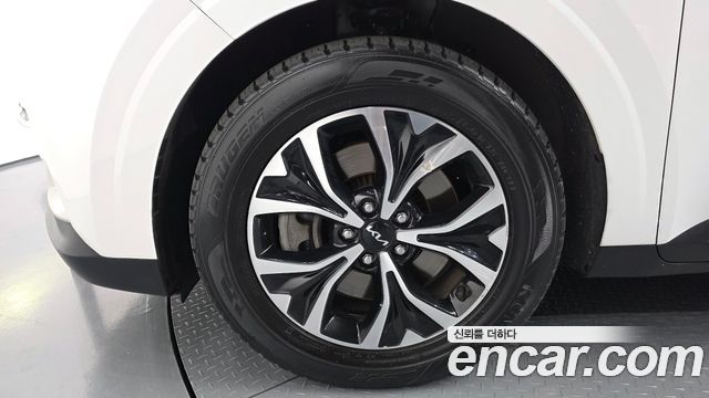 Kia Canival 2022 — photo 5