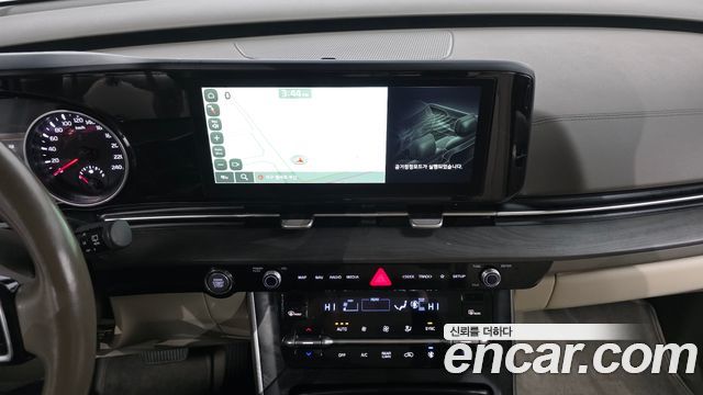 Kia Canival 2022 — photo 14