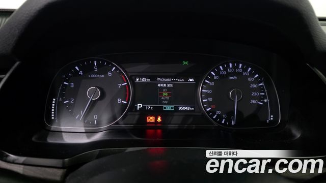 Kia K7 2020 — photo 8