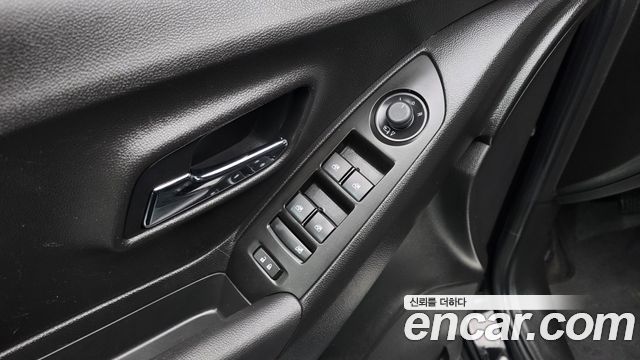 Chevrolet Korea Trax 2019 — photo 16