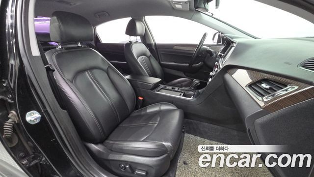 Hyundai Sonata 2018 — photo 11