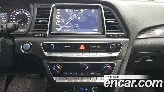 Hyundai Sonata 2018 — photo 14